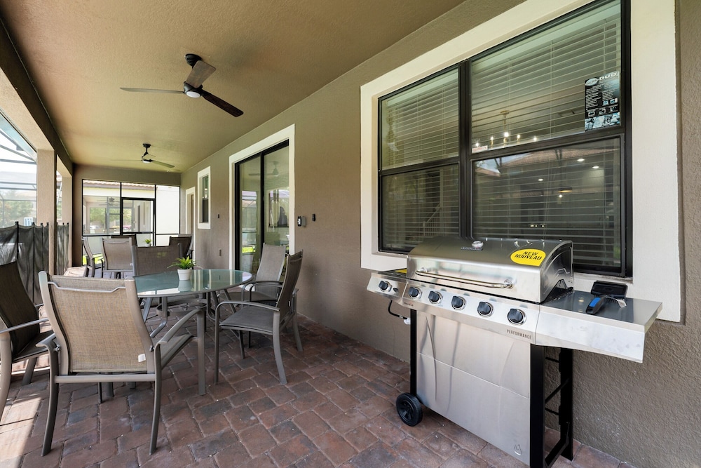 9BR Family Villa Pool Near Disney
