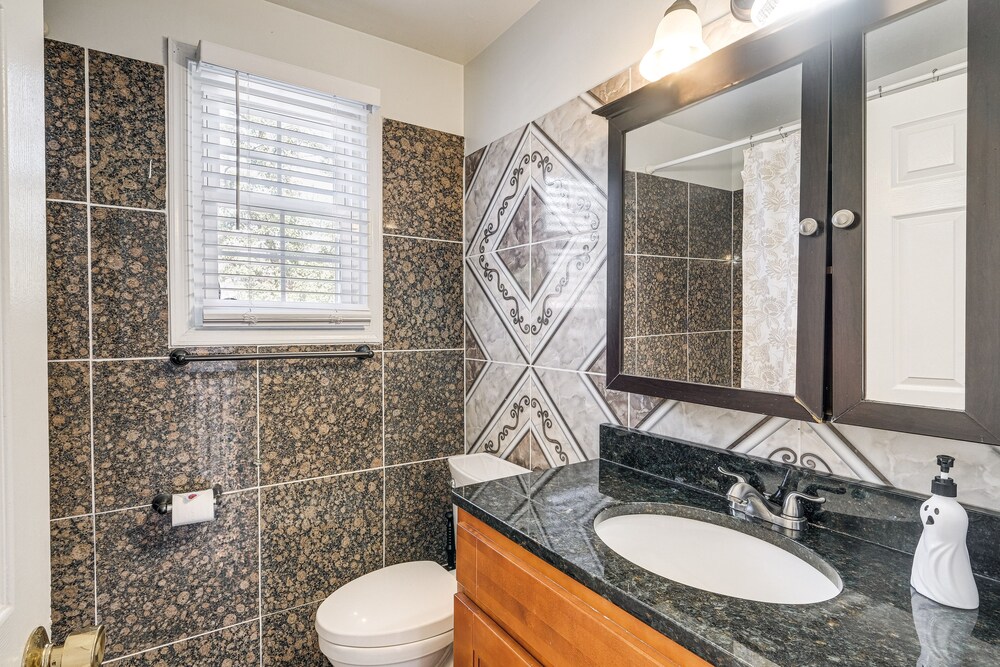 Pet-friendly Silver Spring Home: 2 Mi to Downtown! - Property Image 13