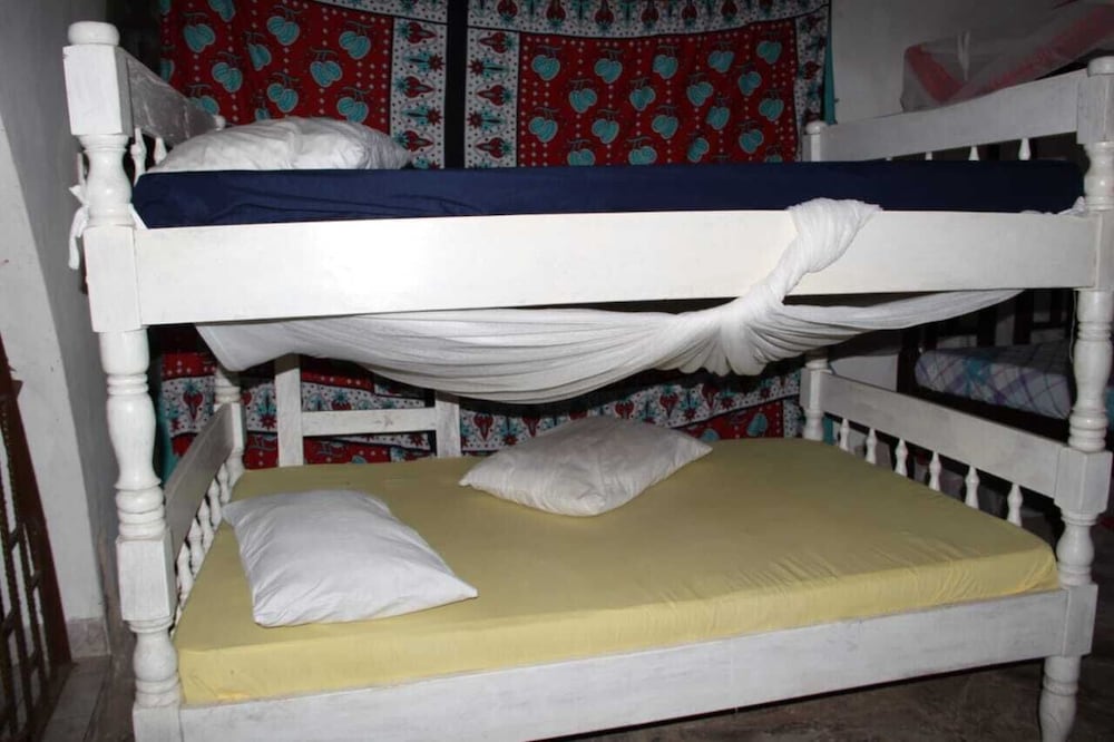 Travellers Paradise Diani - Hostel view 4