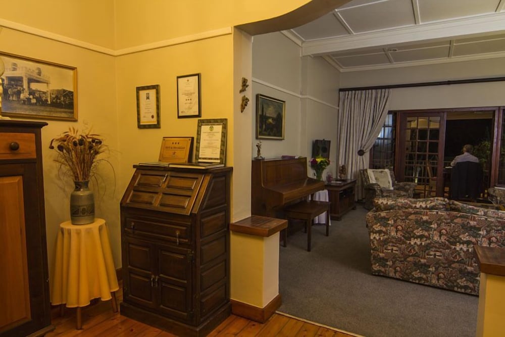 The Palms B & B