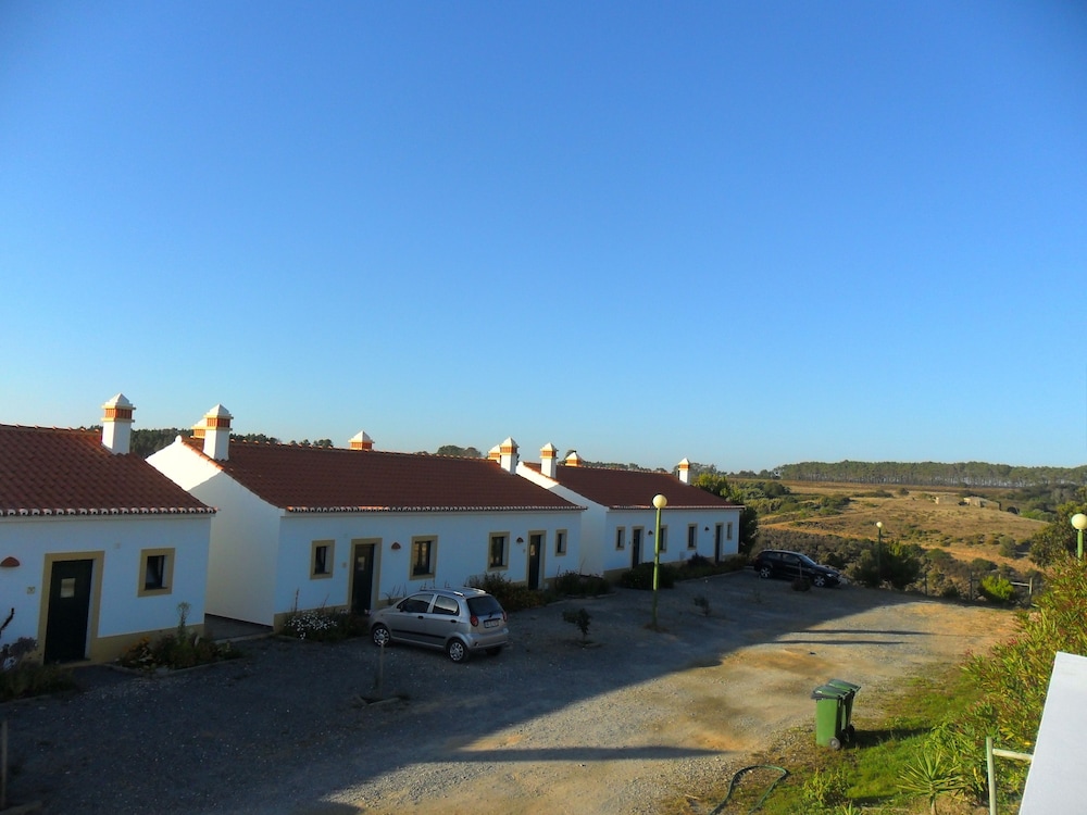 Monte Carvalhal da Rocha - Campground