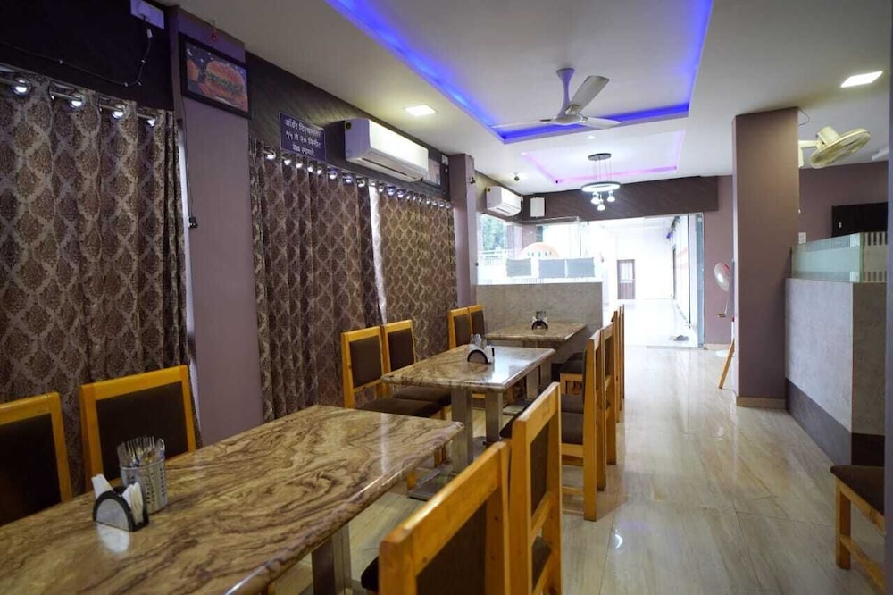 Hotel Aarti Celebration