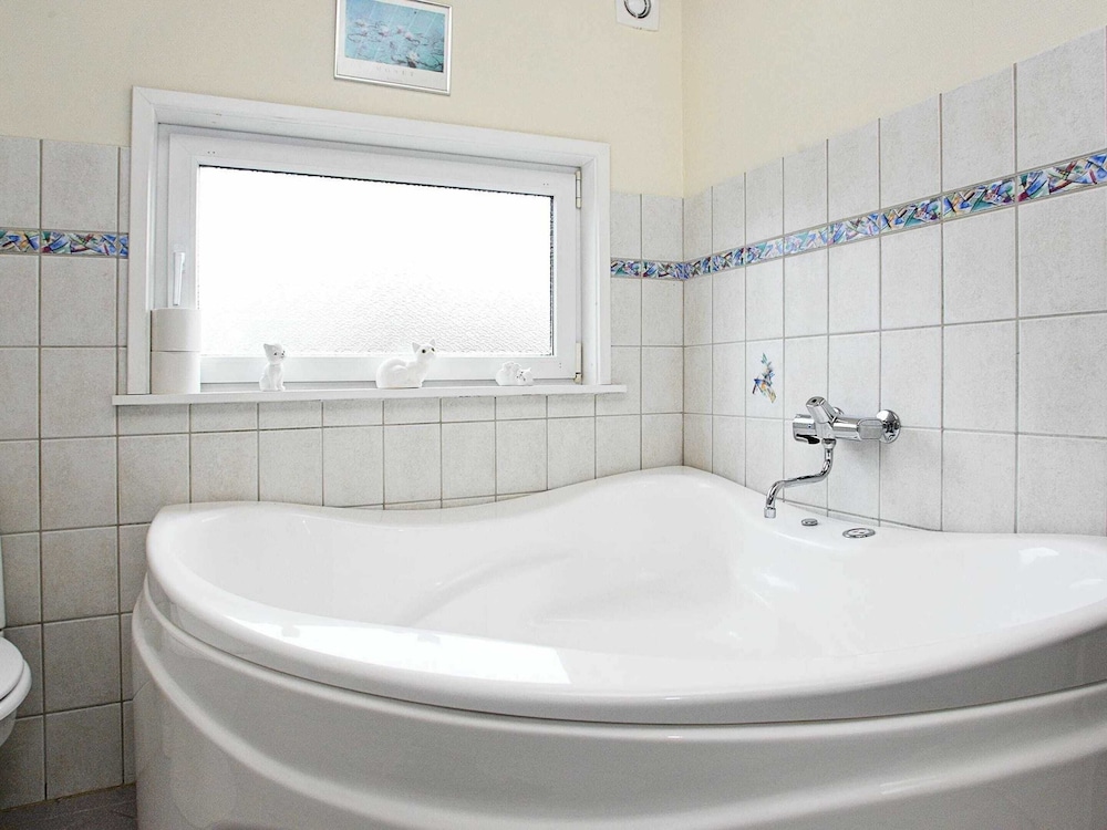10 Person Holiday Home in Lokken-by Traum view 5