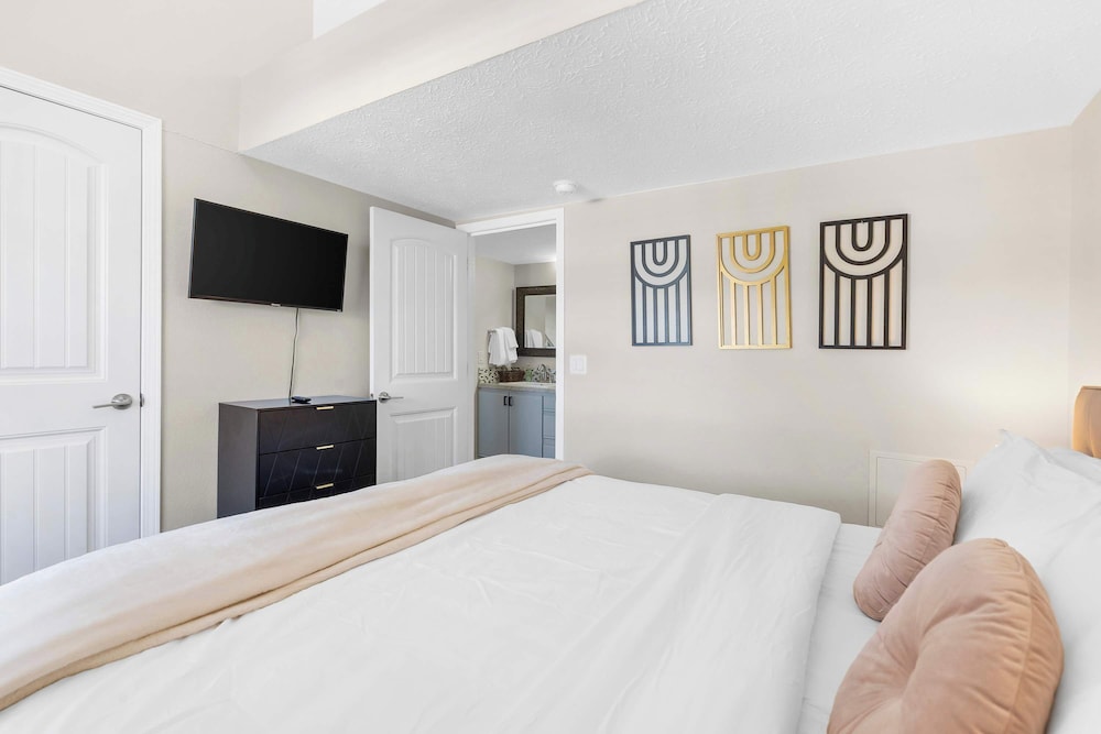Skyview Getaway 2bdr for 4