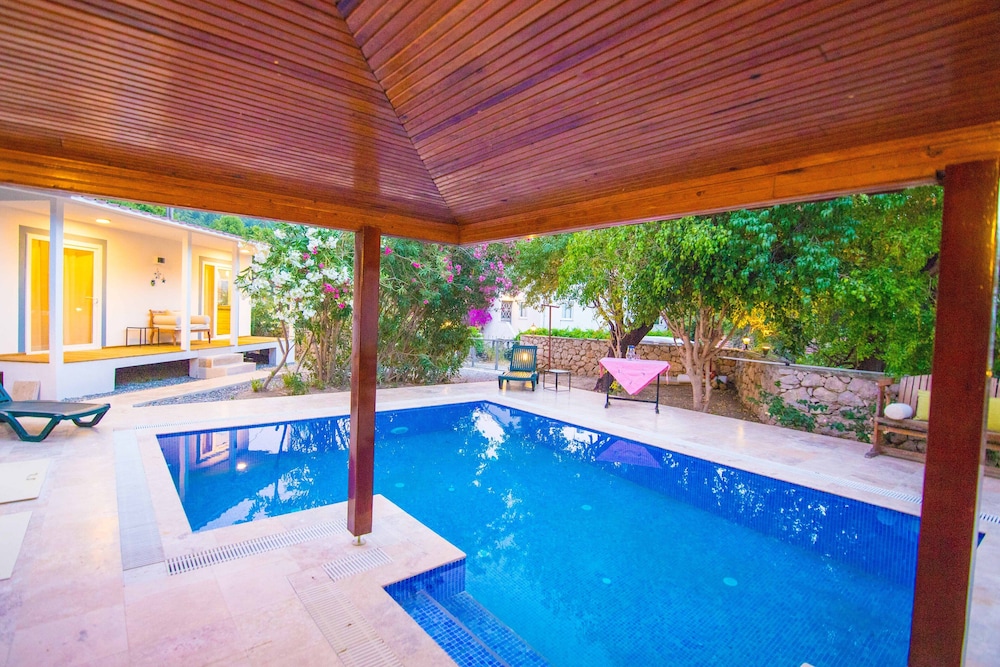 Damla Villa Sogut Holiday Rentals view 3