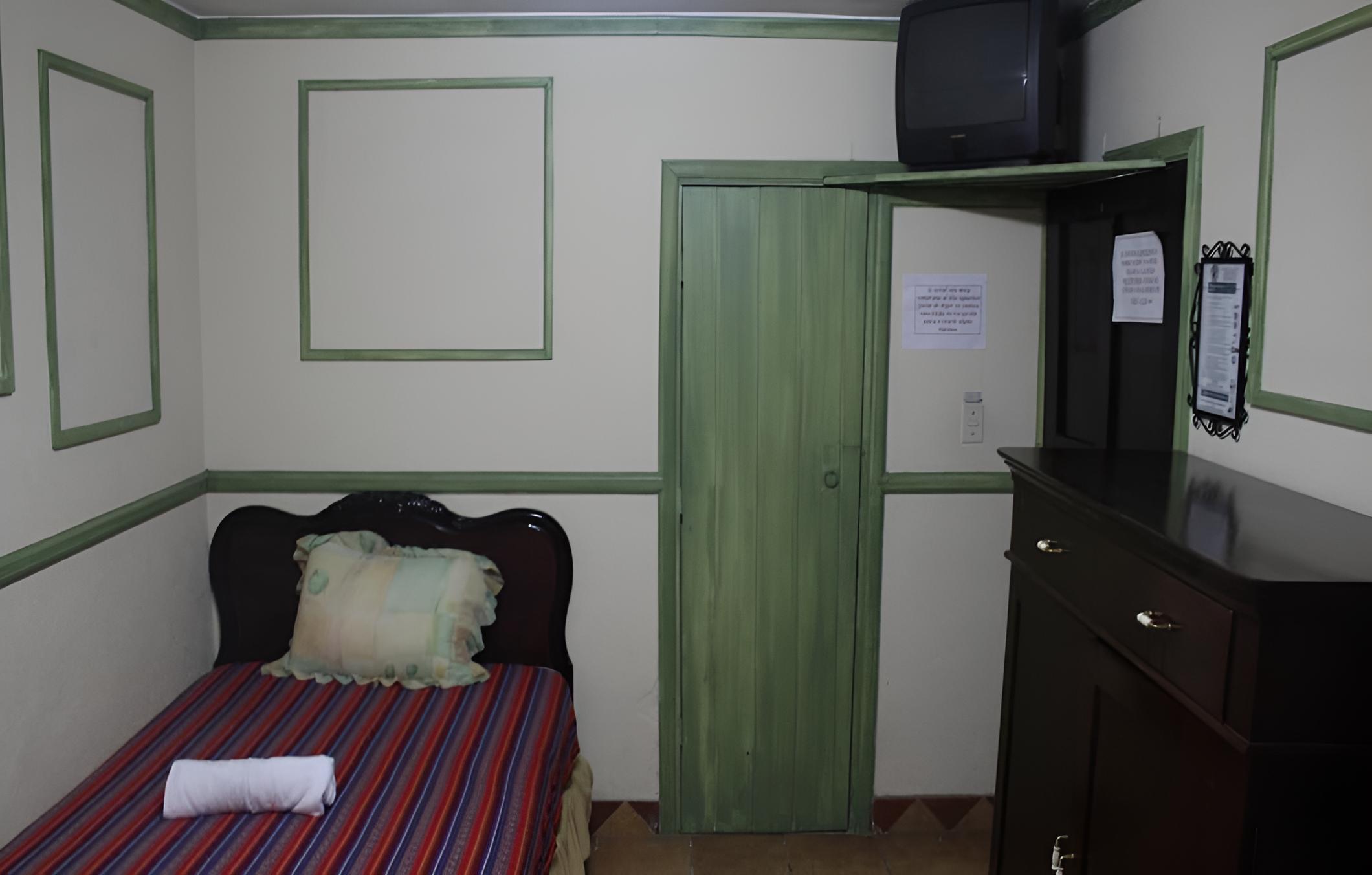 Photo 32