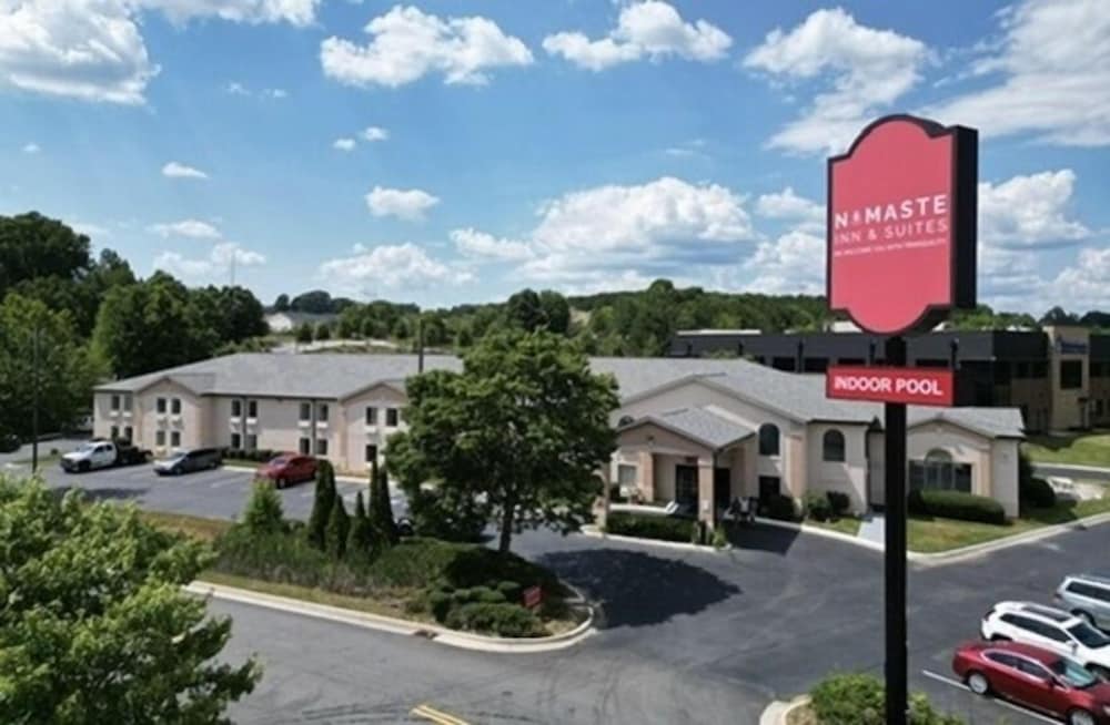 Hotel Namaste Inn & Suites Dawsonville