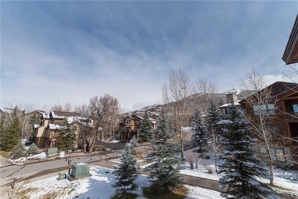 4201 Aspen Lodge, Trappeur's Crossing Apartment 3