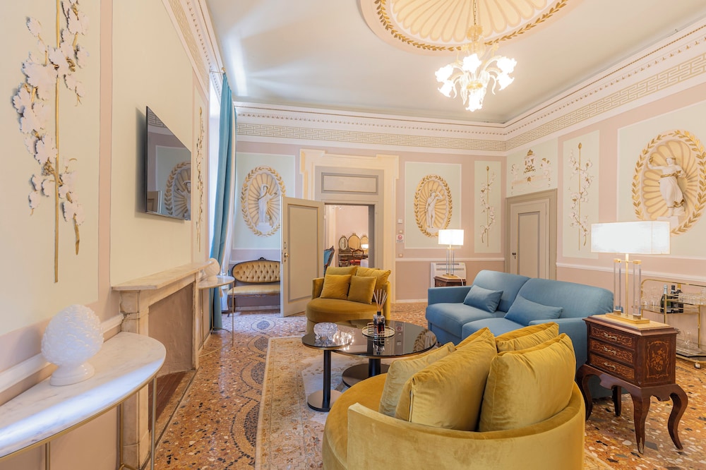 Corte Realdi Suites Palazzo Camozzini