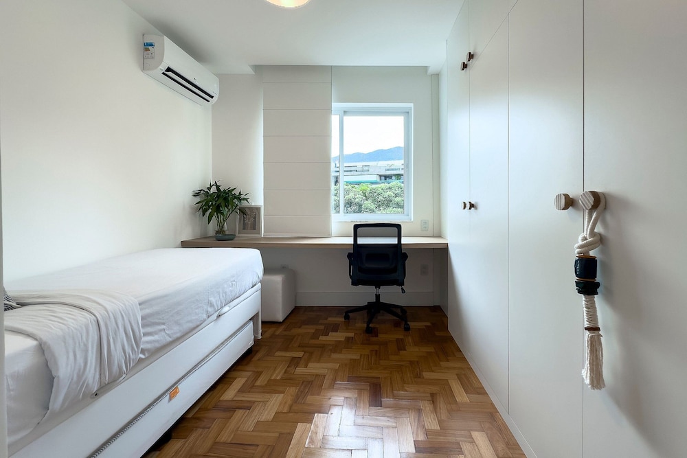 Leblon | 2 quartos, 5 min da Praia – por Casapē Rio