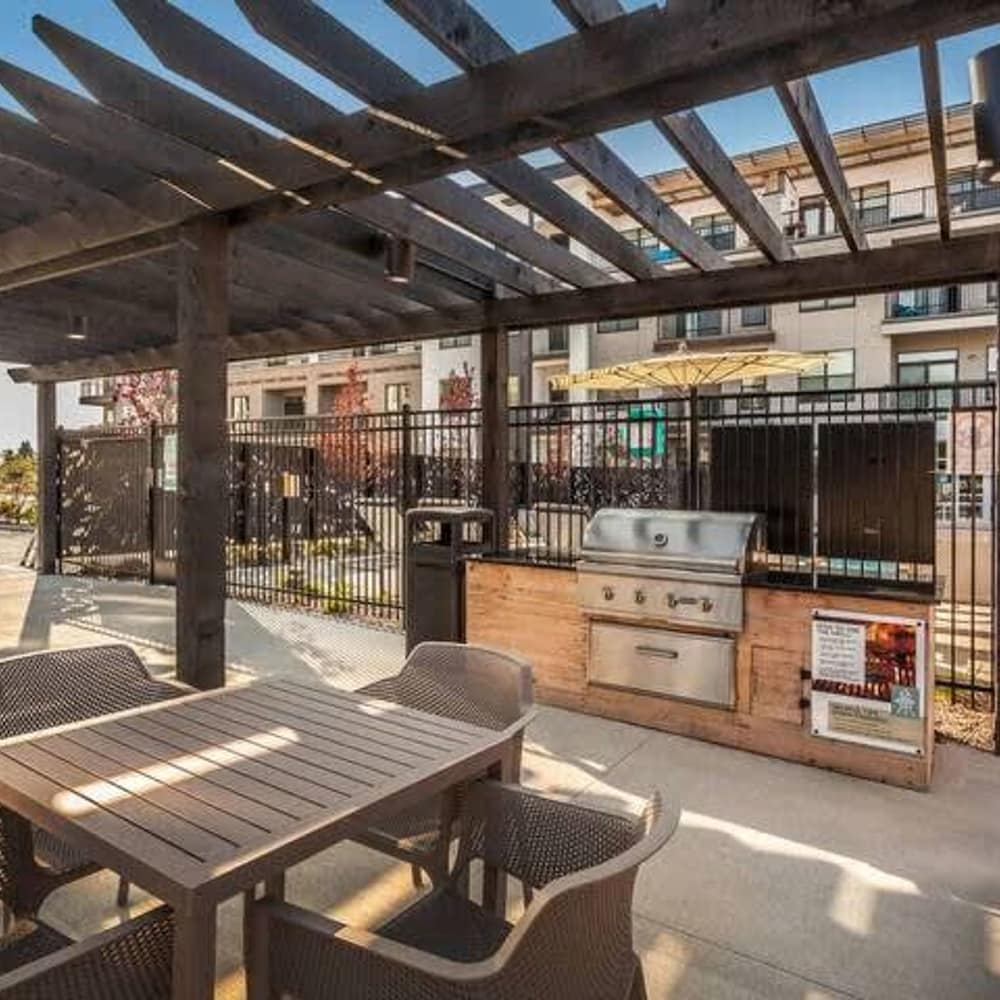 Cozysuites Upscale 2BR Near Fashion Mall
