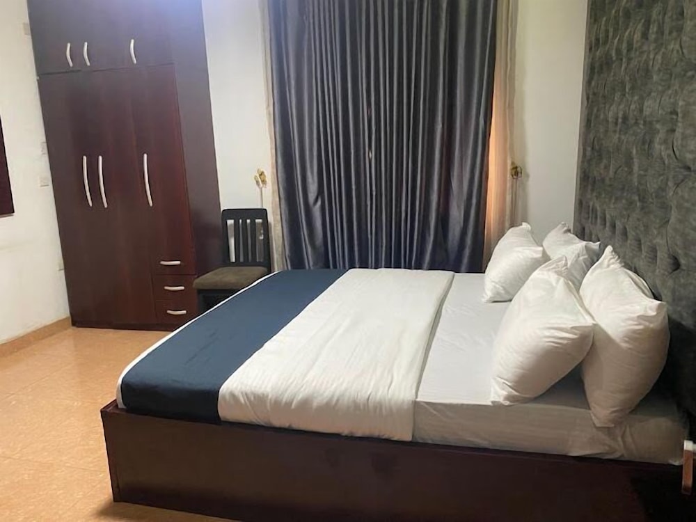 Green House Hotels and Apartments