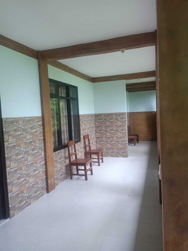 GRIYA SALAMAN HOMESTAY PANTAI WEDIOMBO