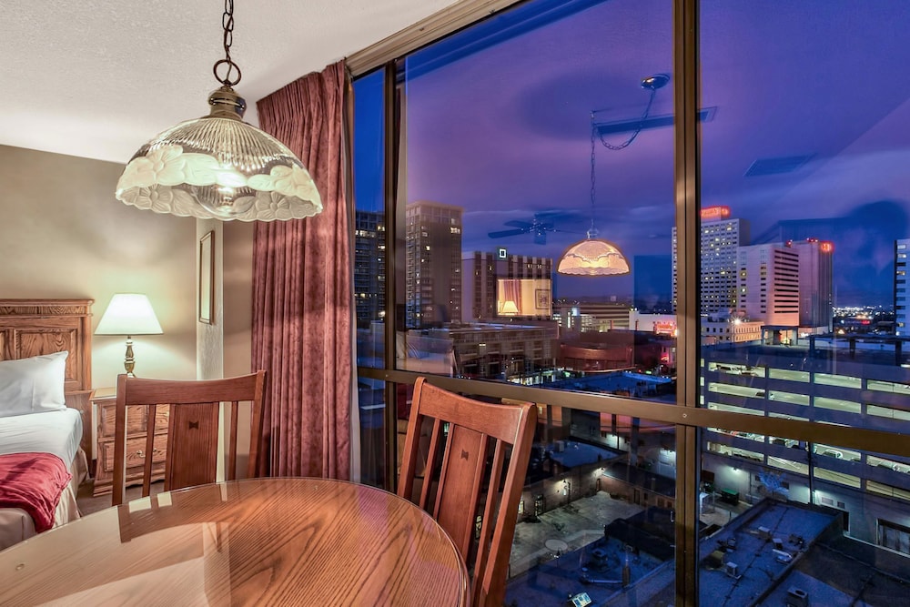 Reno Vacations - Plaza Resort Club - Property Image 9
