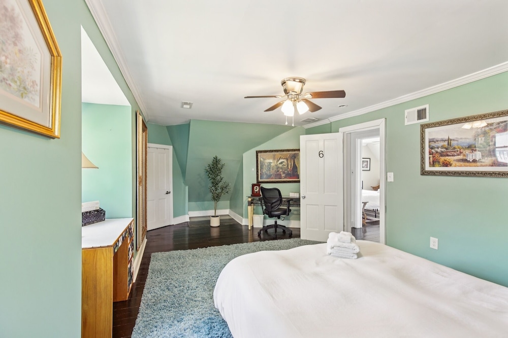 Charming Victorian Home With Porch & Large Yard 7 Bedroom Home