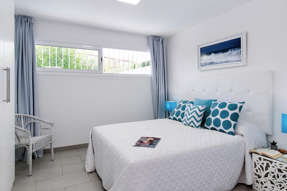 Bungalow in San Agustin With Pool