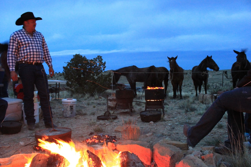 Grand Canyon Ranch & Outfitters