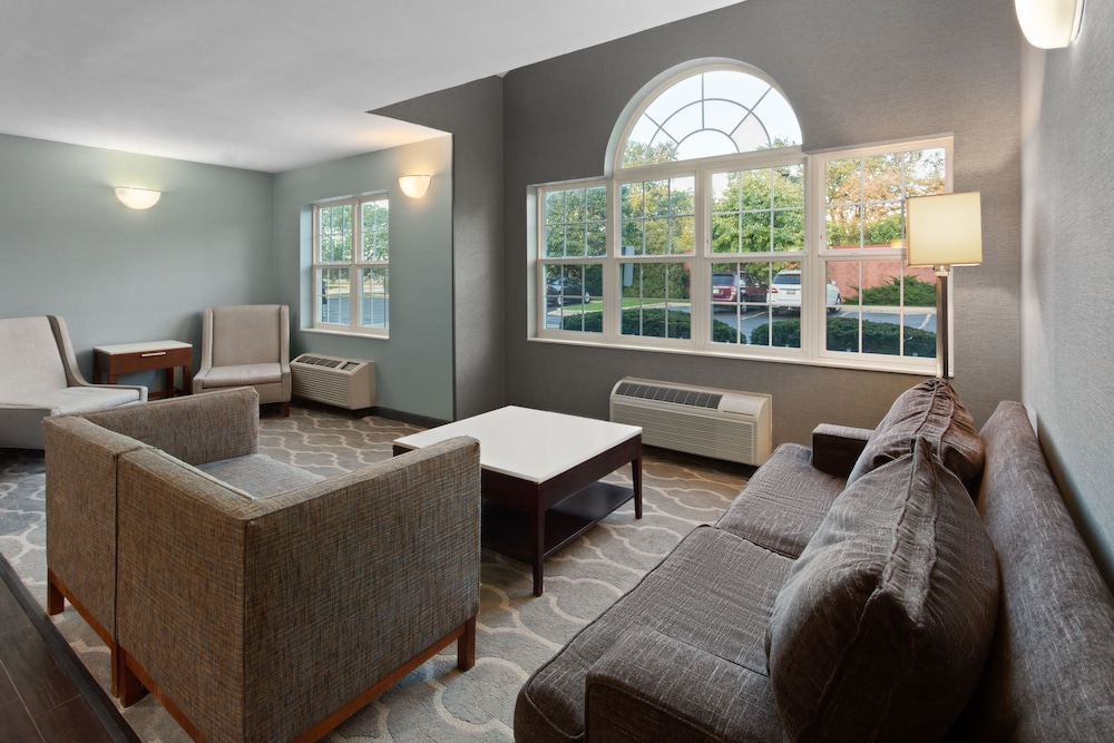Mount Pleasant Vacations - Americas Best Value Inn Suites Racine - Property Image 30