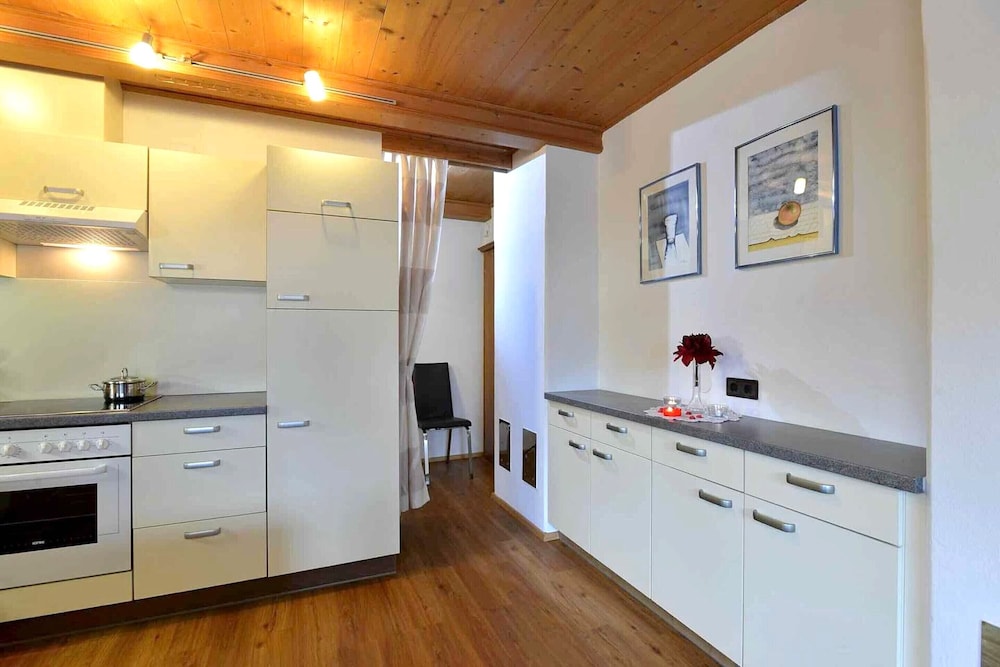 Apartment in Fugen Near Spieljochbahn