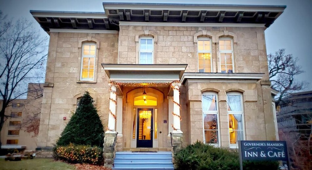 Hotel Governor's Mansion Inn - Image 1