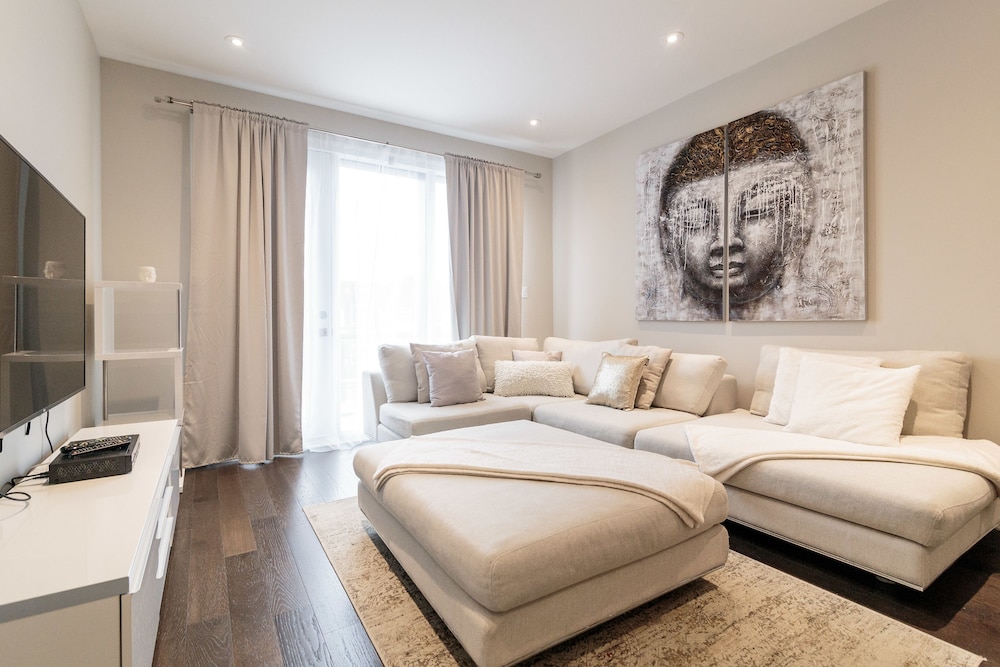 Parc Avenue Lofts