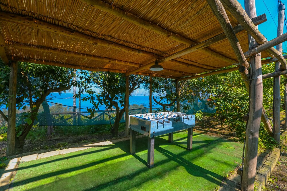 Villa Blue Skyline