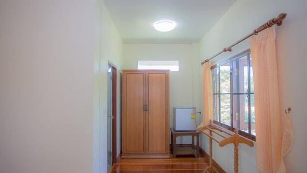 Tharnrarin Villa Suphan Buri