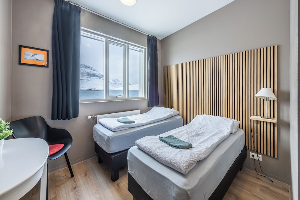 Stöð Guesthouse & Aparments
