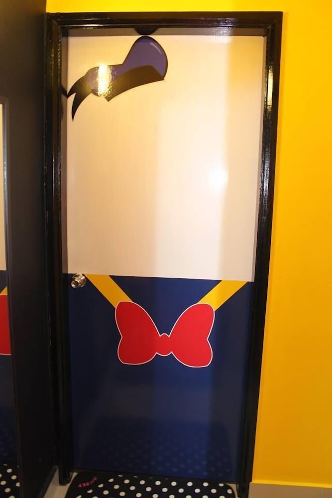 Mickey Mouse Signature Suite