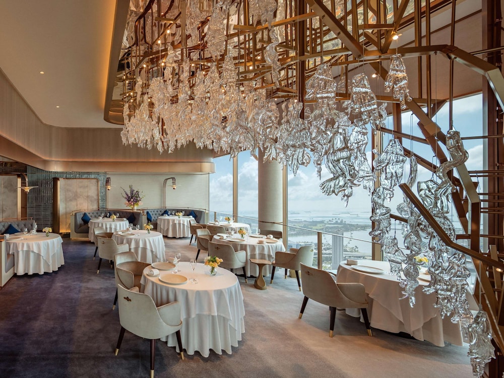 Swissotel The Stamford Singapore 76