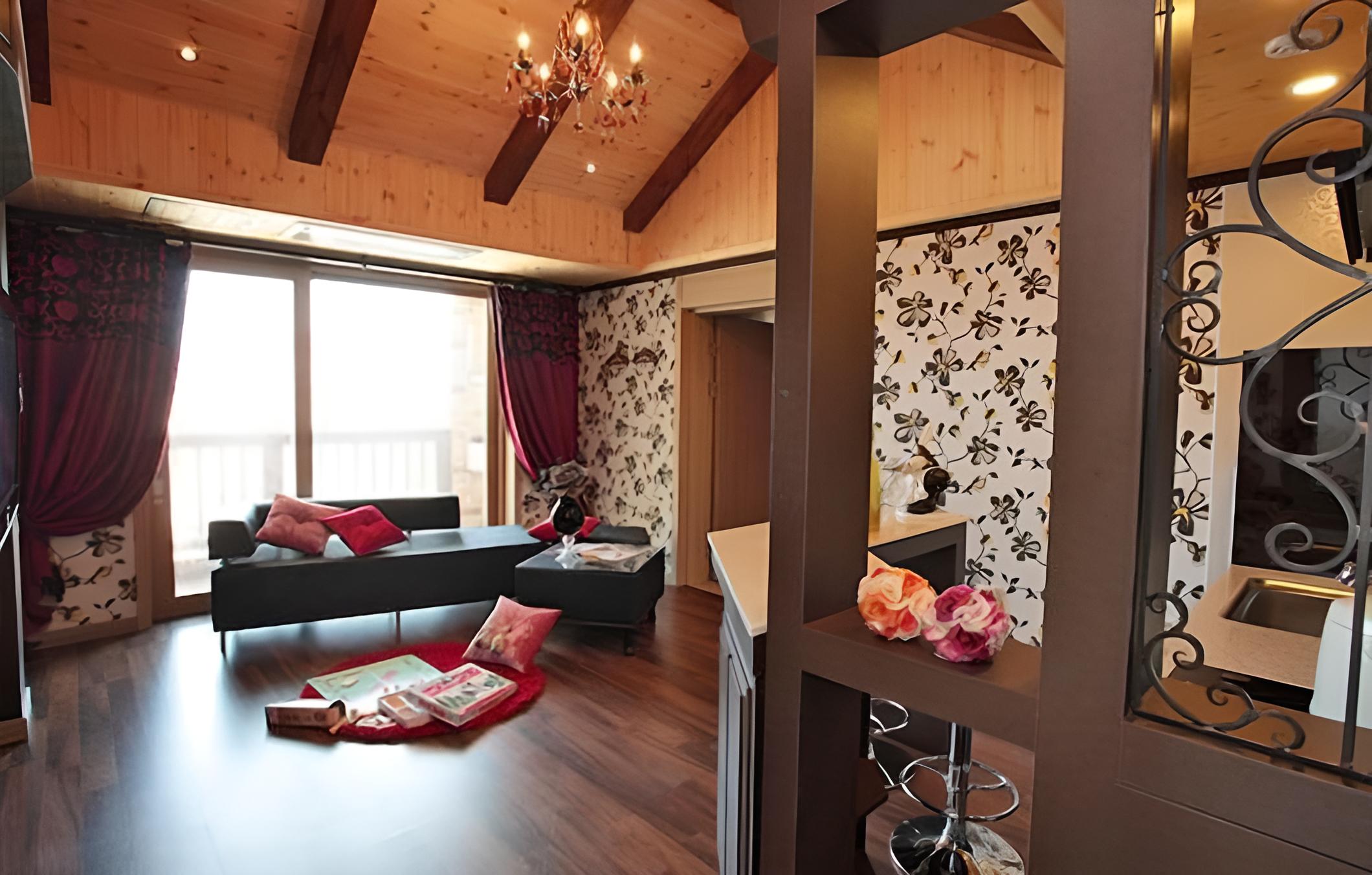Taean Golden Wave Pension