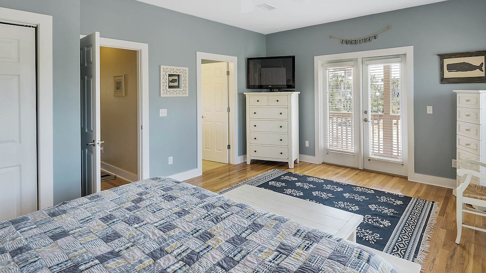 Beautiful House With Private Heated Pool & Golf Cart - 30a/seagrove Beach view 2