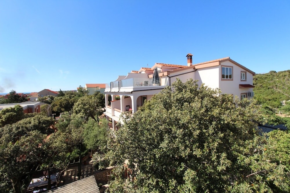 Mare-200 m From the Beach - A3 view 4