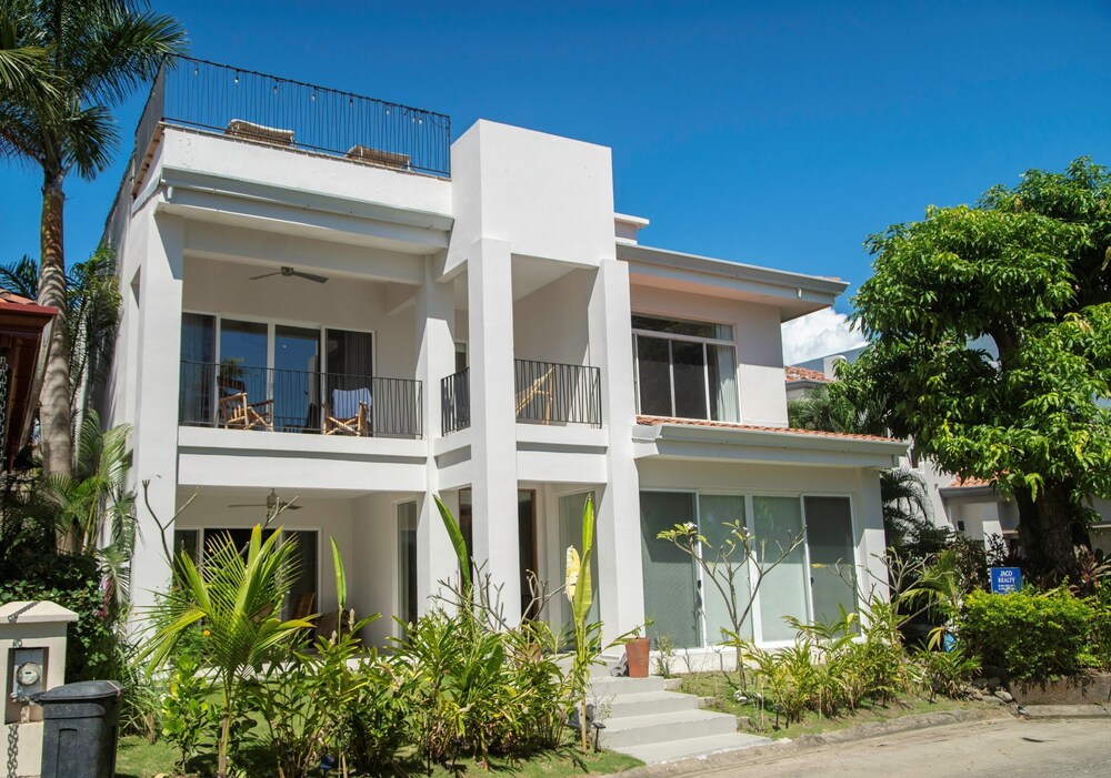 Ocean View Beach House with Pool - Hermosa Palms 44