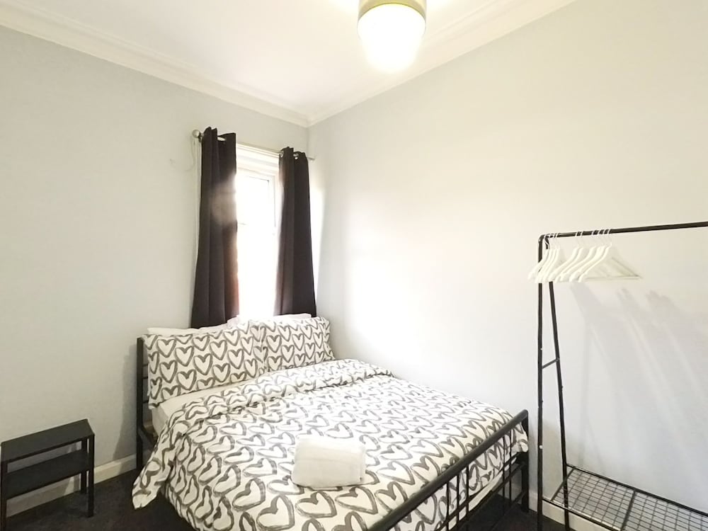 Places to Stay in Newcastle Upon Tyne view 2