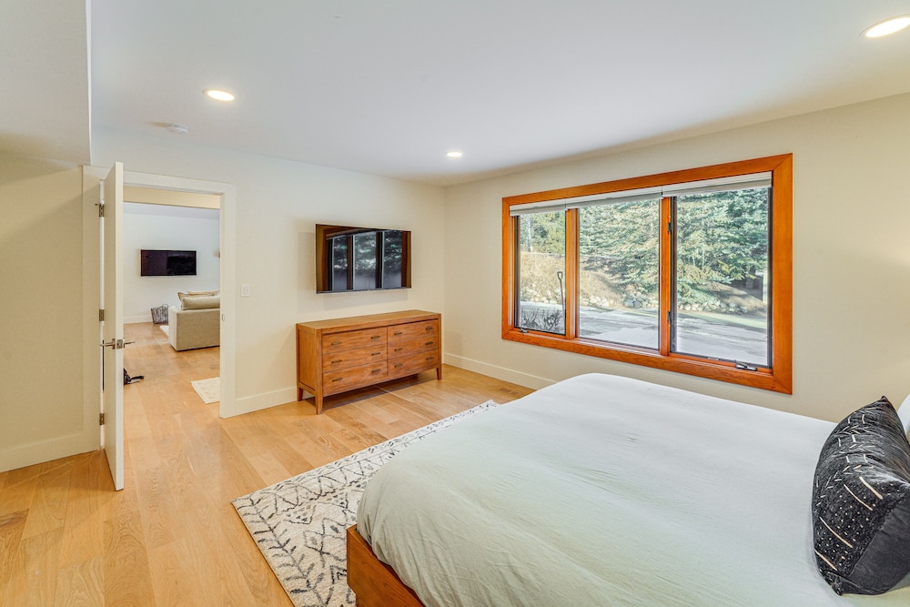 Ketchum Vacations - Bright Ketchum Retreat w/ Views  Private Hot Tub! - Property Image 4