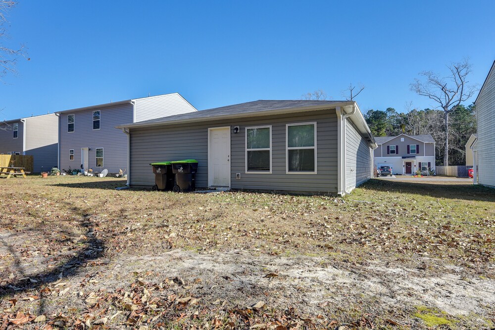 9 Mi to Shore: Family-friendly Sunset Beach Home