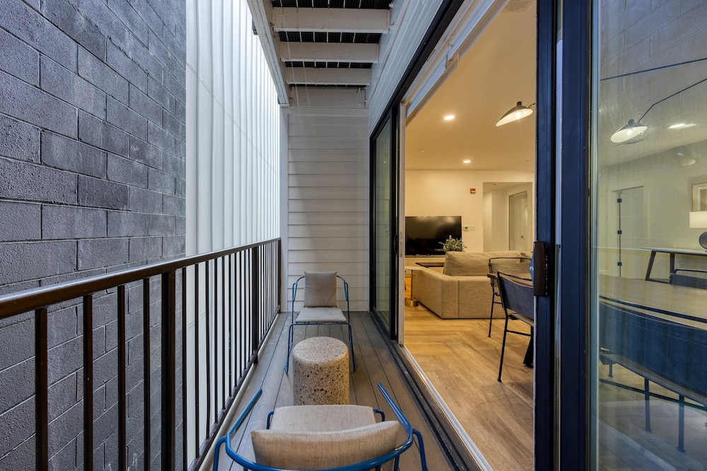 The Carter 306 by Avantstay Mins to Downtown