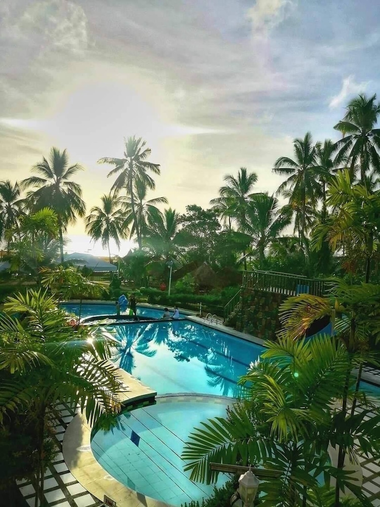 Northsky Beach Resort