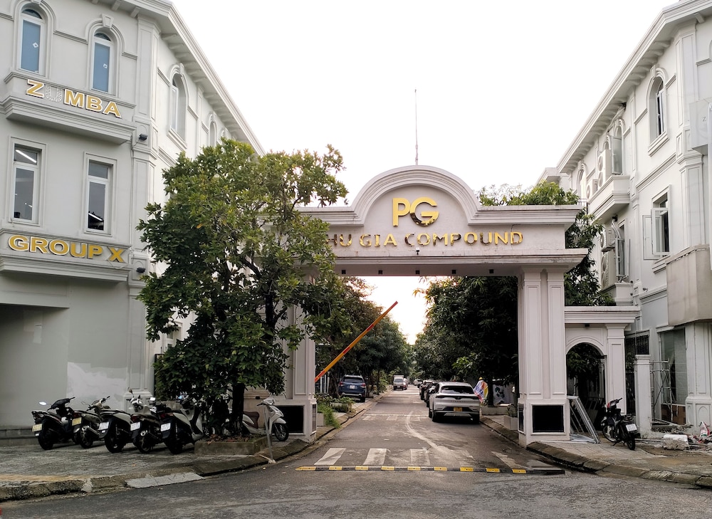Aroma Luxury Villa view 2
