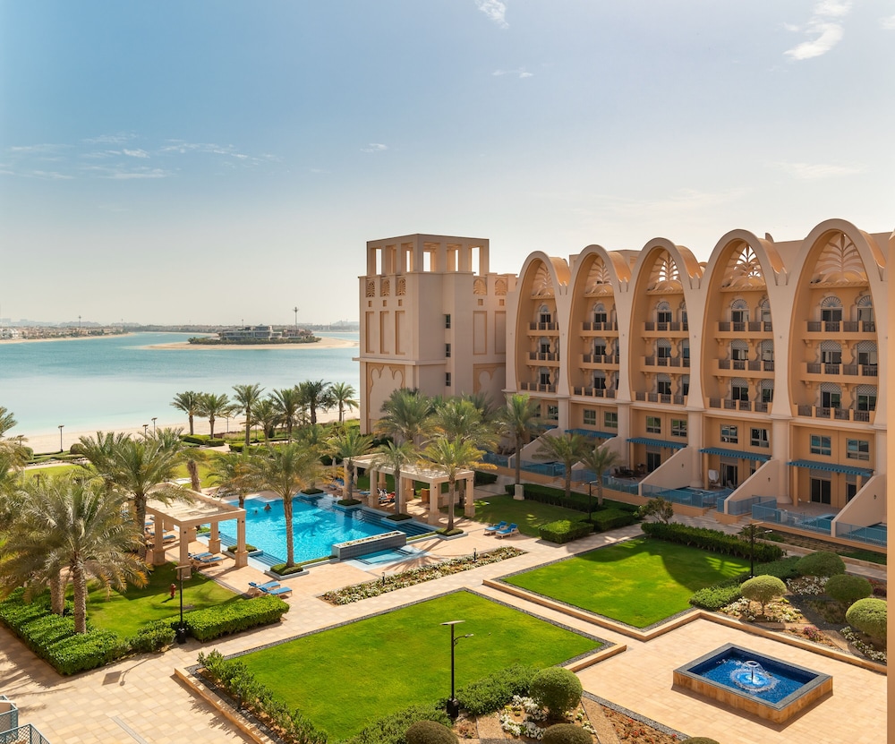 Simply Comfort Suites in Sarai Palm Jumeirah