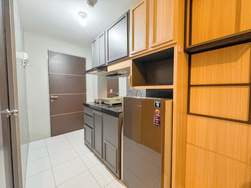 Cozy Stay And Best Value Studio At Tamansari Prospero Apartment