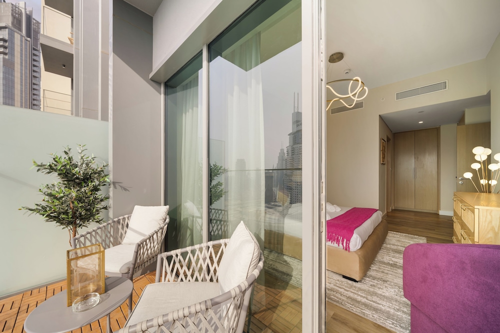 Ultra LUX Burj View Spacious High Floor