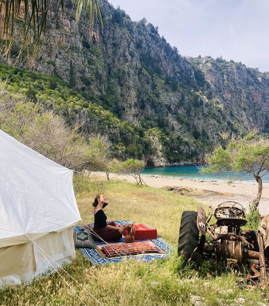 Butterfly Valley Beach Glamping Yiyecek A.Ş. - Image 8
