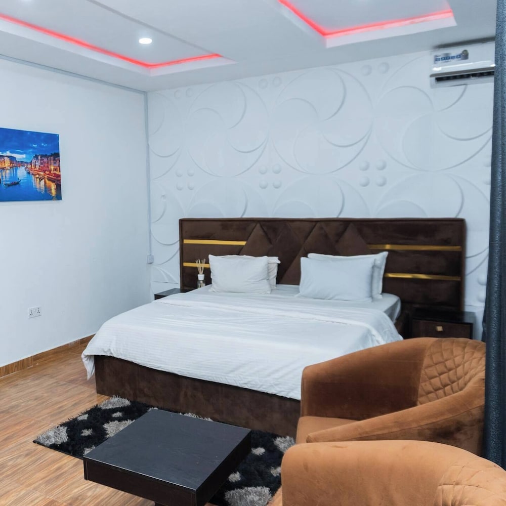 All Smiles Luxury Apartment