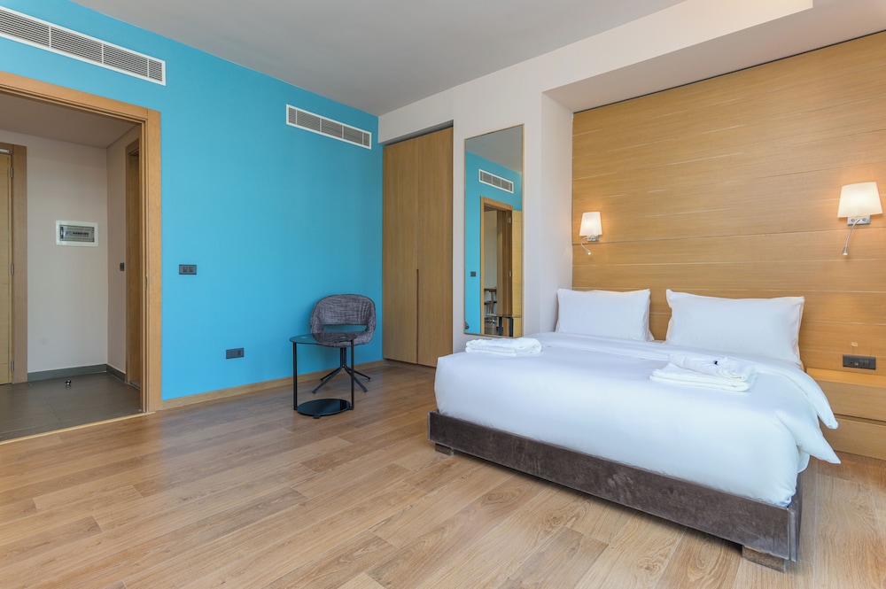 Jounieh Living - Residences by Local Host