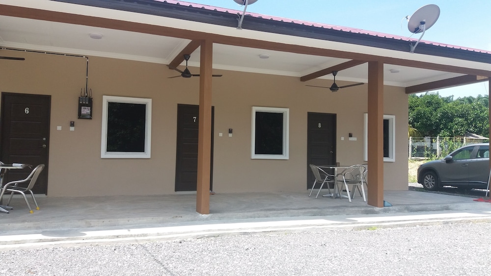 Photo 18