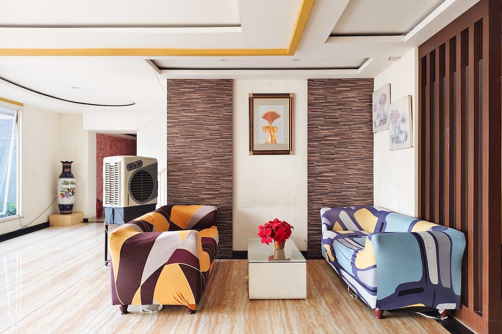 TwoSpaces Living at Kutisari Residence