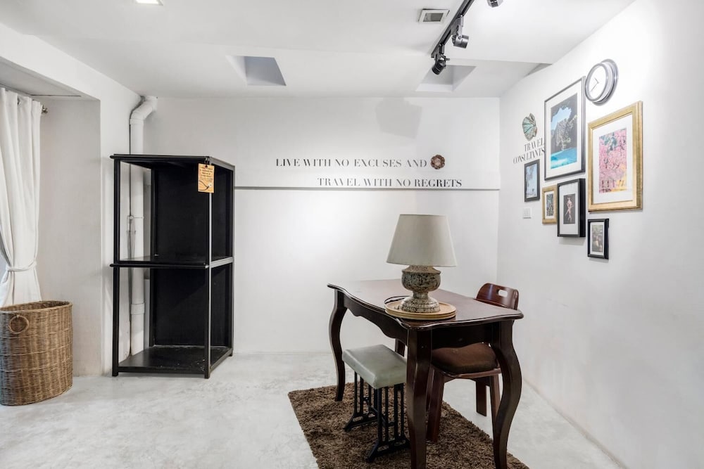 NapPark Hostel