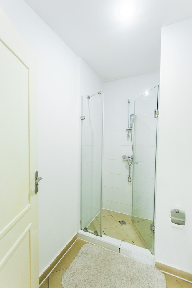 Accra Luxury Apartments at The Clifton